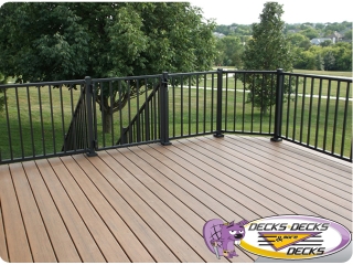 Aluminum gate omaha deck