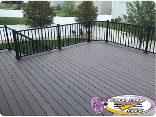 Deckorators TimberTech Omaha deck