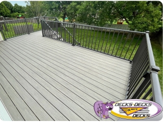 Deckorators-Voyage-contractor-Omaha