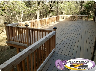 Cedar with composite decking Papillion