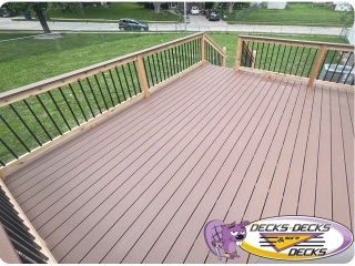 Flat-top-deck-handrail-Bellevue-Nebraska