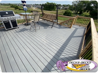 Mixed Composite deck and Cedar