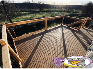 Mixed composite and cedar deck