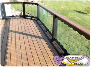 Custom Built Omaha Deck with Glass Balusters